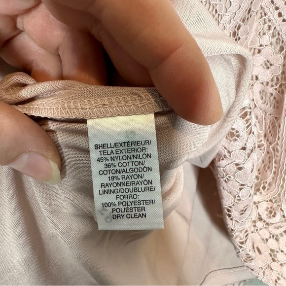 Loft lace overlay 3/4 sleeve blouse - Picture 4 of 5